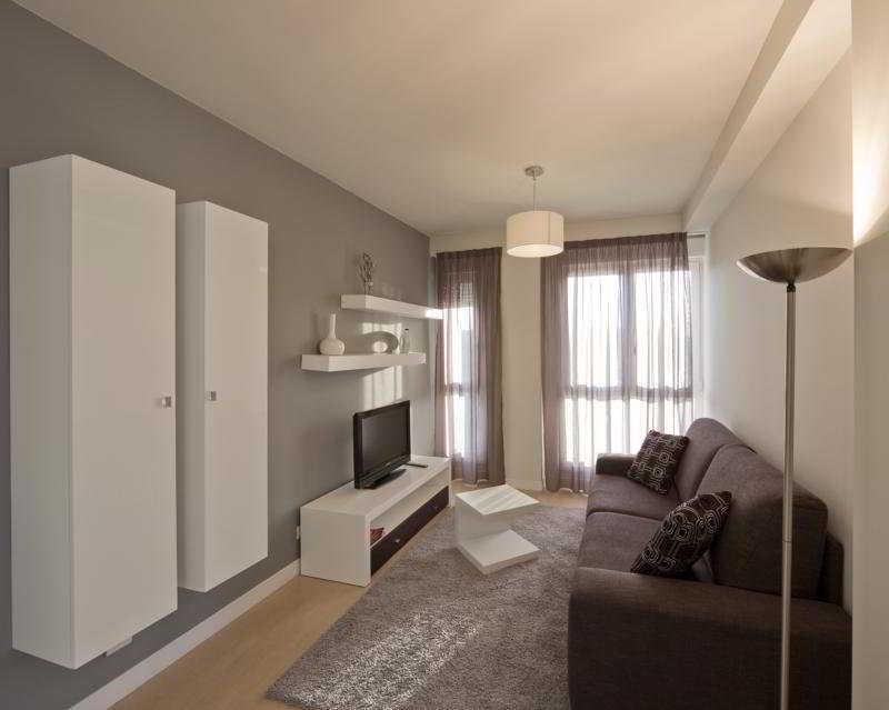 Apartamentos Irenaz Vitoria-Gasteiz Exteriör bild