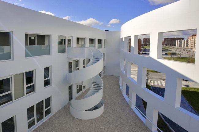 Apartamentos Irenaz Vitoria-Gasteiz Exteriör bild